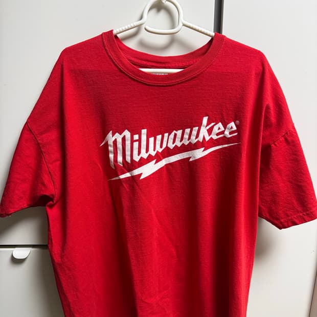 2000‘s Milwaukee Tool promo T-shirt