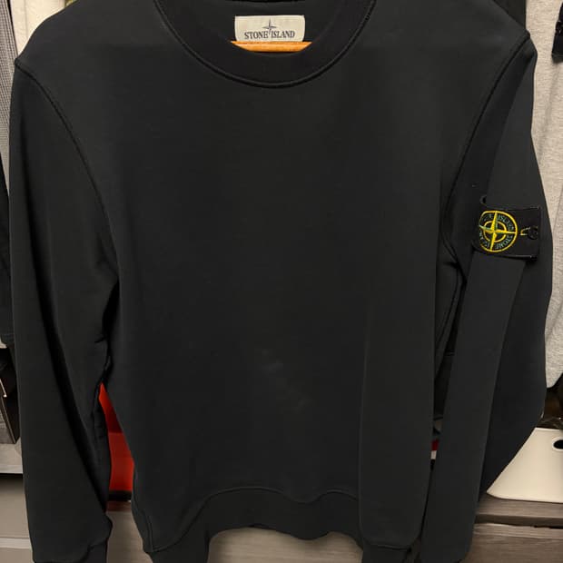 스톤아일랜드 맨투맨