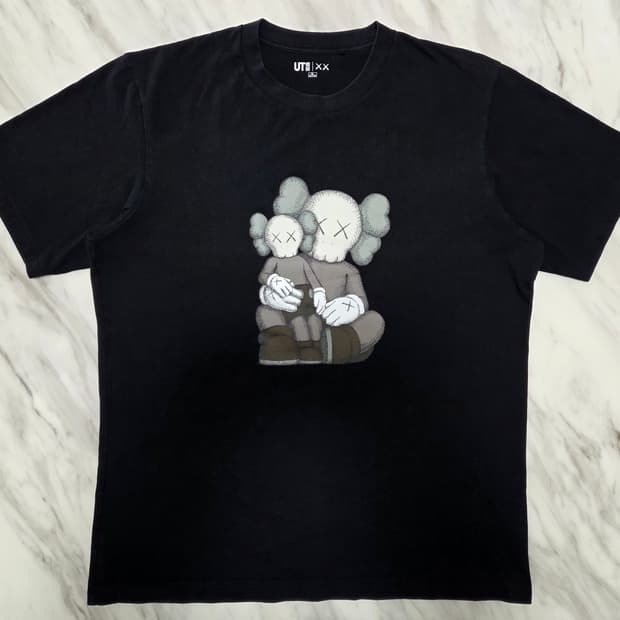 유니클로 X 카우스 정품 그래픽 반팔 티셔츠 