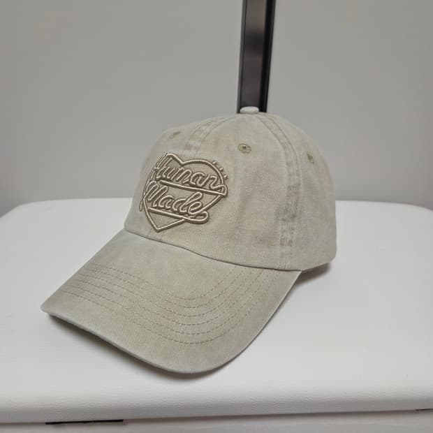 휴먼메이드 볼캡