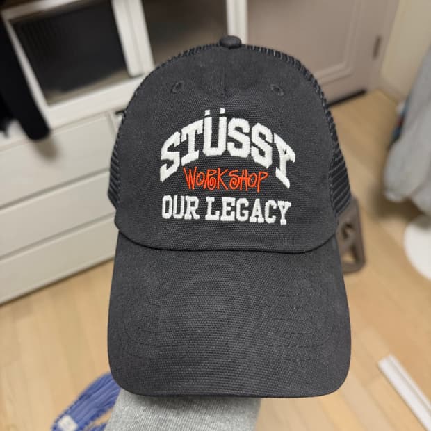 스투시x아워레가시 트러커 캡