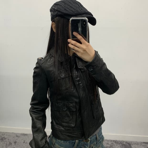 Thursday island 램스킨 3D포켓 자켓