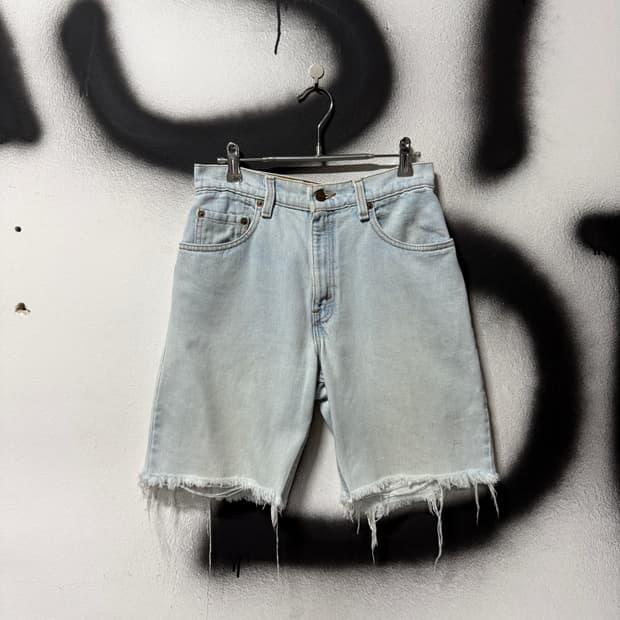 리바이스 90s USA 550 데미지 워싱 데님 반바지