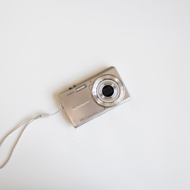 Casio EX-ZS12 / 빈티지 디지털 카메라