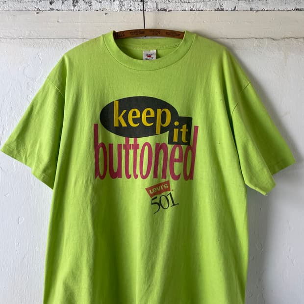 1990's Vintage Levi’s T-shirt