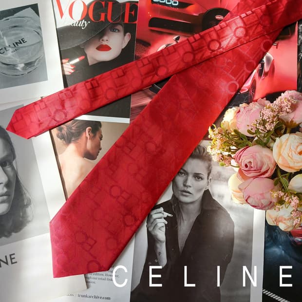 셀린느 실크 레드 자카드 넥타이 9.3cm A+~A등급 A19644