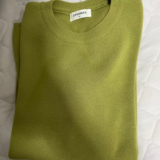 자바나스 니트 아보카도색상 m