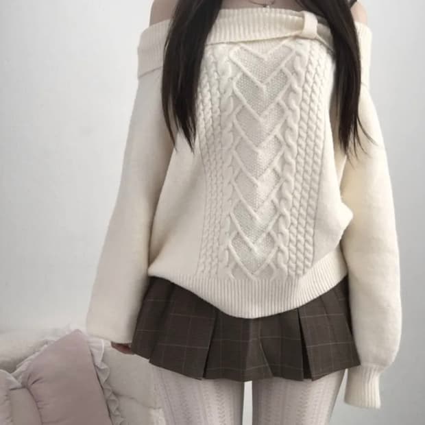 Bemybestie hug knit