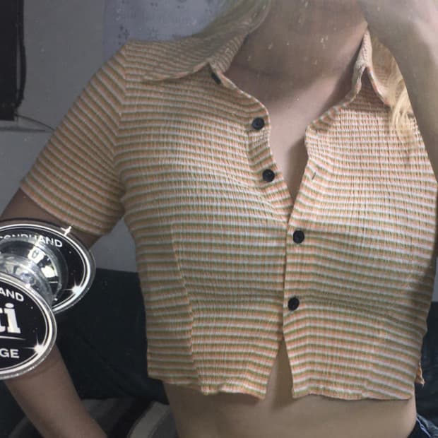 투티 /0179 샵사이다 크롭 스트라이프 텍스쳐 셔츠