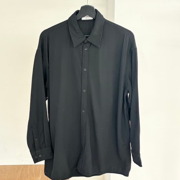 발렌시아가 블랙 오버사이즈 울 셔츠