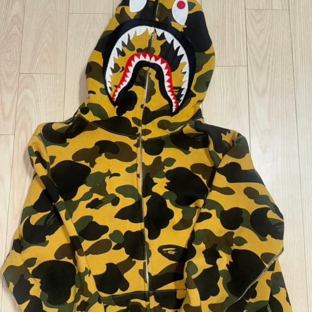 베이프 샤크후드 옐로우 황계 M