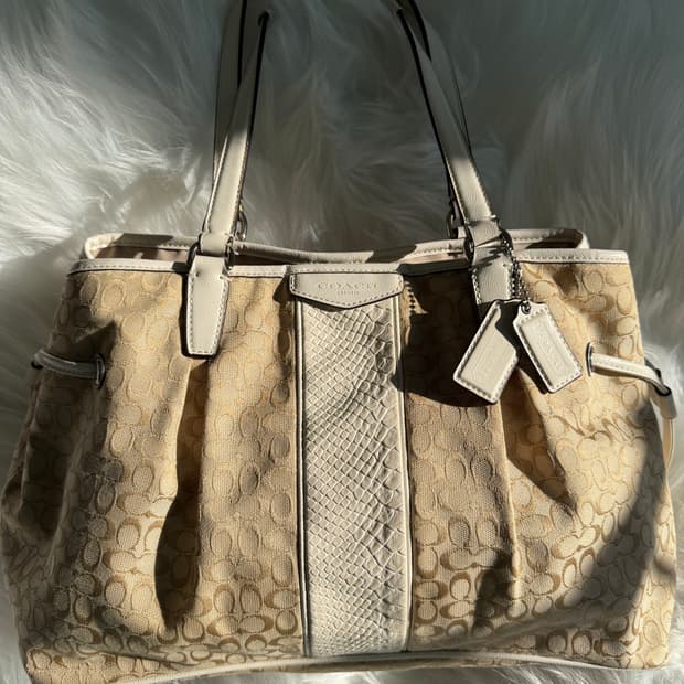 코치 숄더백🌸