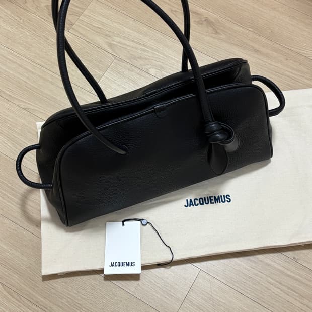 자크뮈스 투리스모 미디움