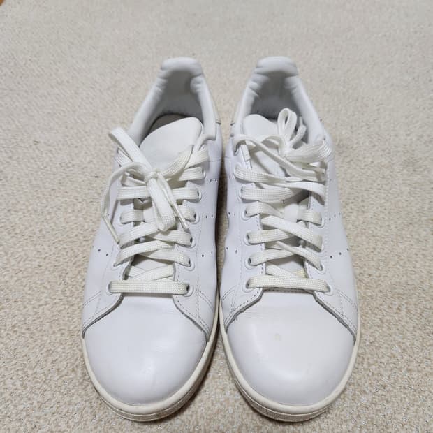 아디다스 스탠스미스 흰색 운동화 260