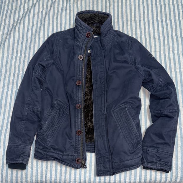 아베크롬비 덱자켓