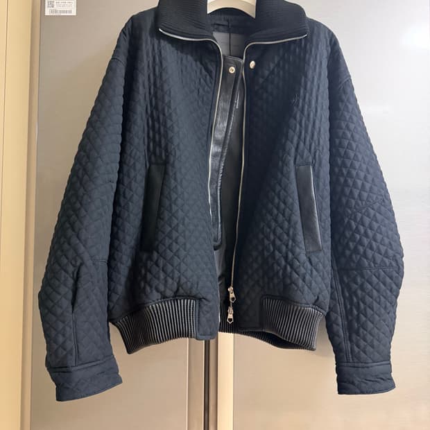 송지오옴므 지제로 카라 퀼팅 패디드 점퍼