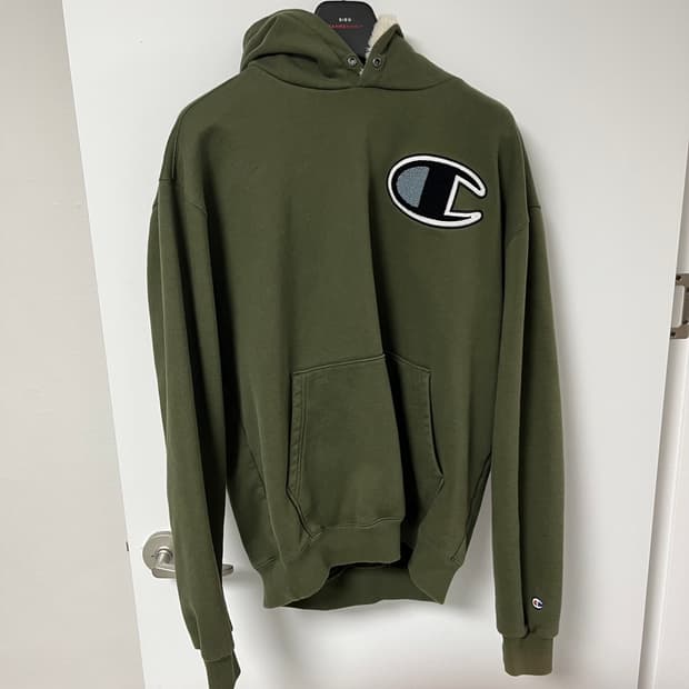 L 챔피온 빅로고 카키 플리스 후드