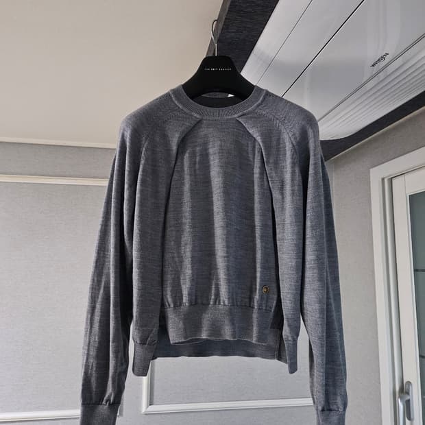 [거의 새것] 렉토 RECTO 레이어드 디테일 메리노울 니트 탑 xs