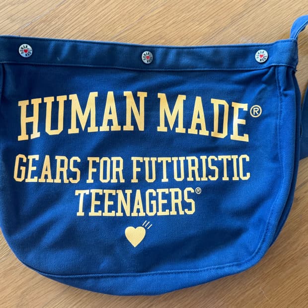 휴먼메이드 빈티지 크로스백