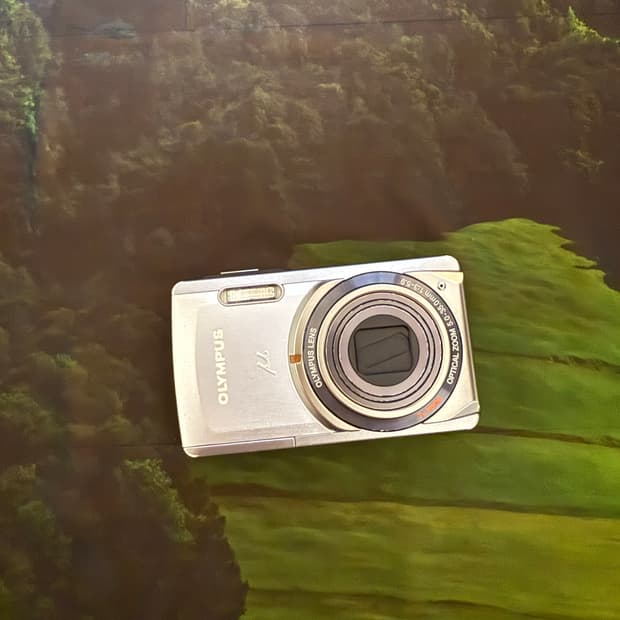 올림푸스 뮤 Olympus μ 7020 실버 디지털카메라