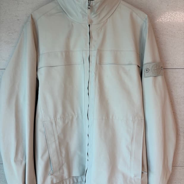 스톤아일랜드 고스트피스 탱크쉴드