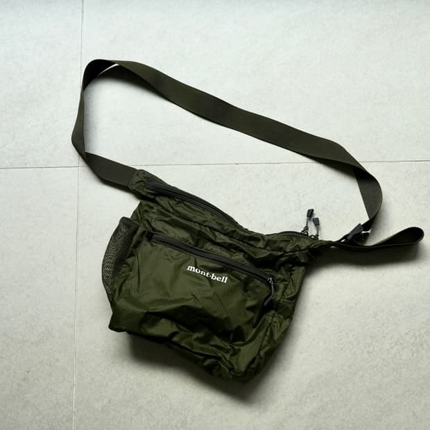 몽벨 패커블 크로스백