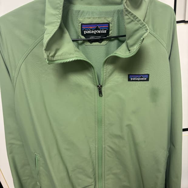 파타고니아 바람막이