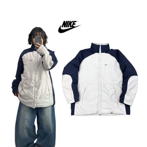 나이키 00s 스우시 올드스쿨 화이트 네이비 배색 점퍼