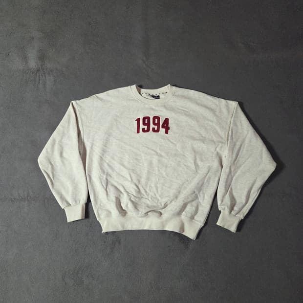 톰스벌스데이 1994 클래식 맨투맨 2 오트밀