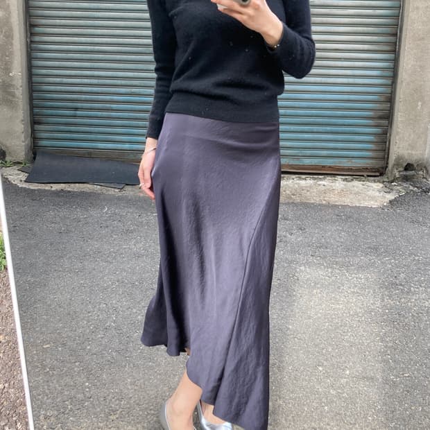 System 실크느낌 트임 스커트