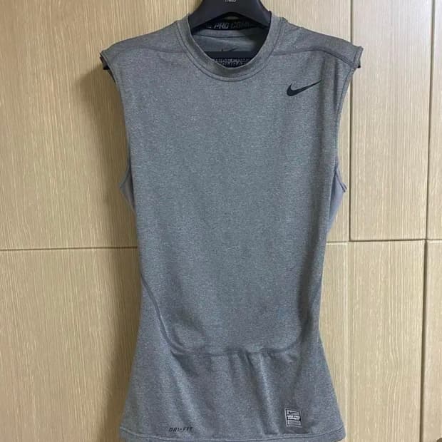 NIKE 나이키 프로컴뱃 L사이즈
