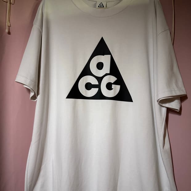 나이키 ACG 반팔 티셔츠 화이트 XL 나이키반팔 오버사이즈