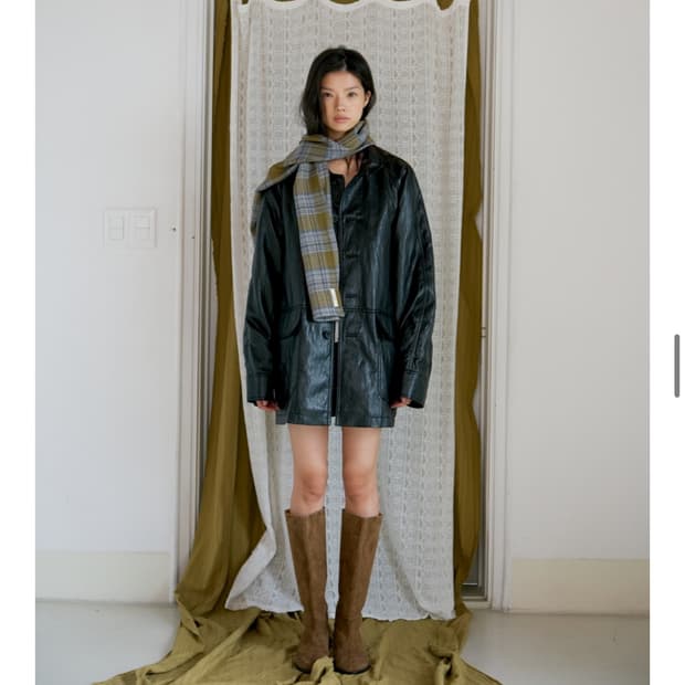 포에트서울 소프트레더 트렌치 코트 블랙