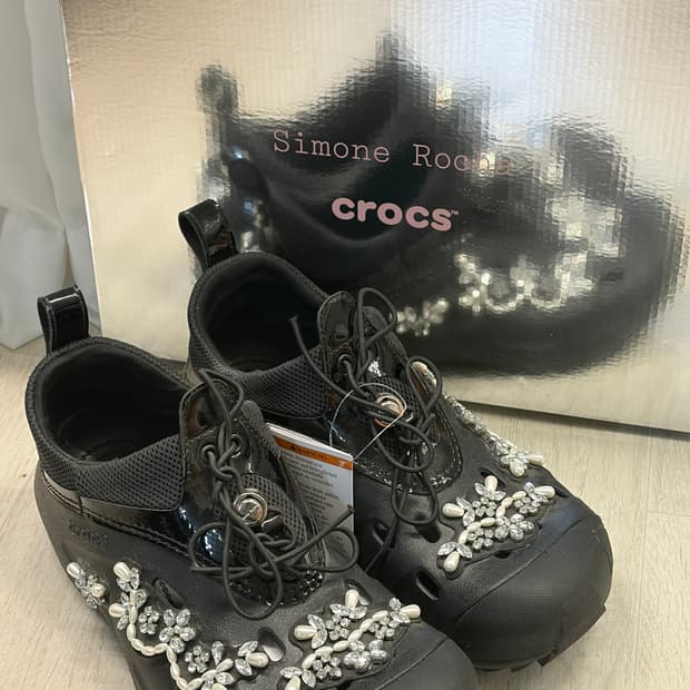 시몬로샤 크록스 콜라보 블랙 260