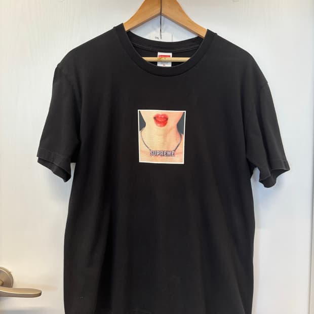 Supreme neckless