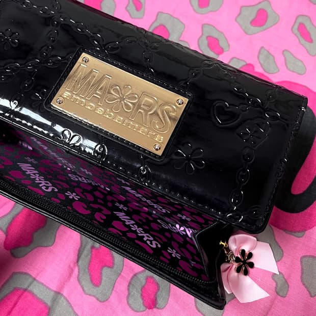 MA*RS마즈 금장 블랙핑크 레오파드 리본 장지갑 히메오네갸루 y2k핀터