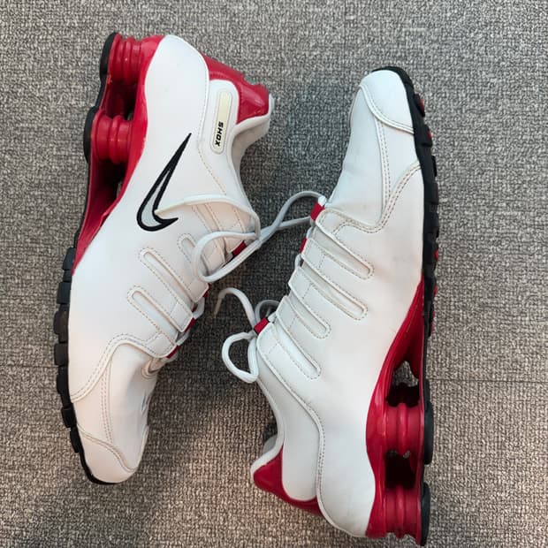 나이키 샥스 NZ 유니버시티 레드 290 