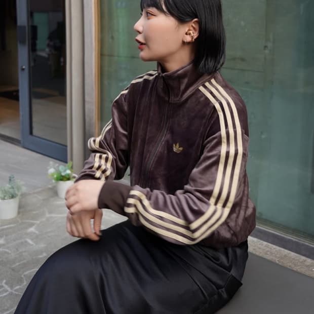 아디다스 벨벳 져지 카키색