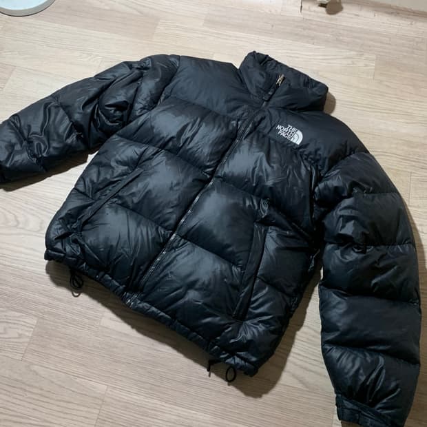 노스페이스 눕시 700 블랙 패딩