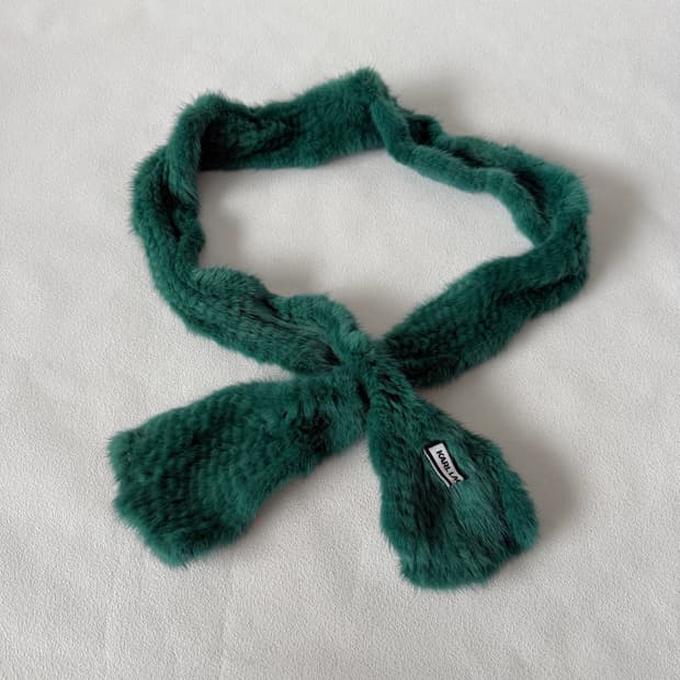 칼 라거펠트(KARL LAGERFELD) 밍크 머플러