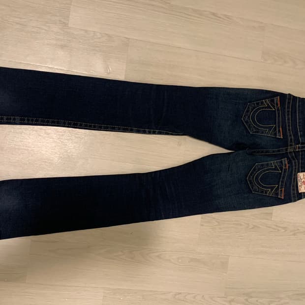 트루릴리젼 부츠컷 24