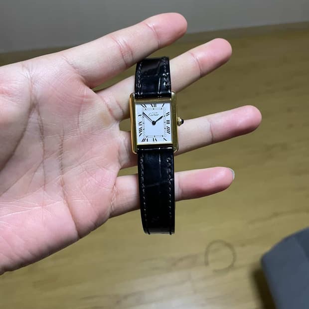 까르띠에 탱크 lm 쿼츠 빈티지 시계