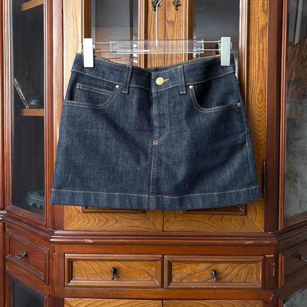 구찌 스타 패치 스트레치 데님 미니 스커트