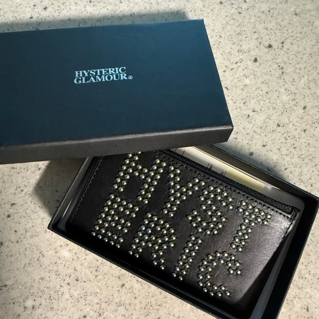 히스테릭글래머 스터드 카드지갑