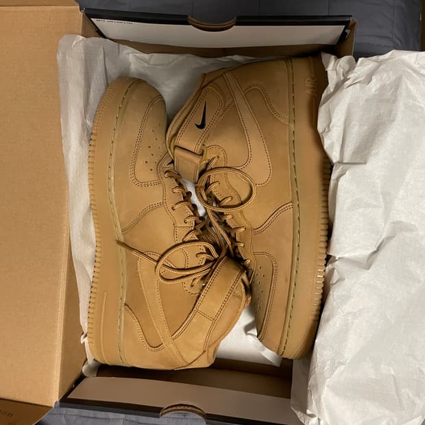 새상품) 나이키 에어포스 1 미드 플랙스 280