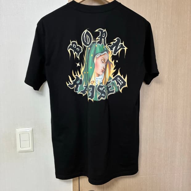 [L]본앤레이즈드 마리아 티셔츠 블랙