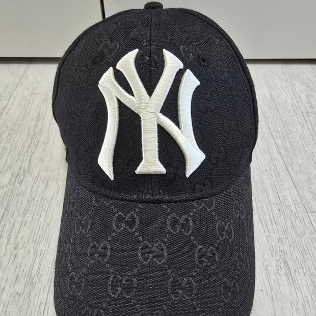 (정품) 구찌 MLB GG 볼캡 (명품 여자 남자 모자 버킷)