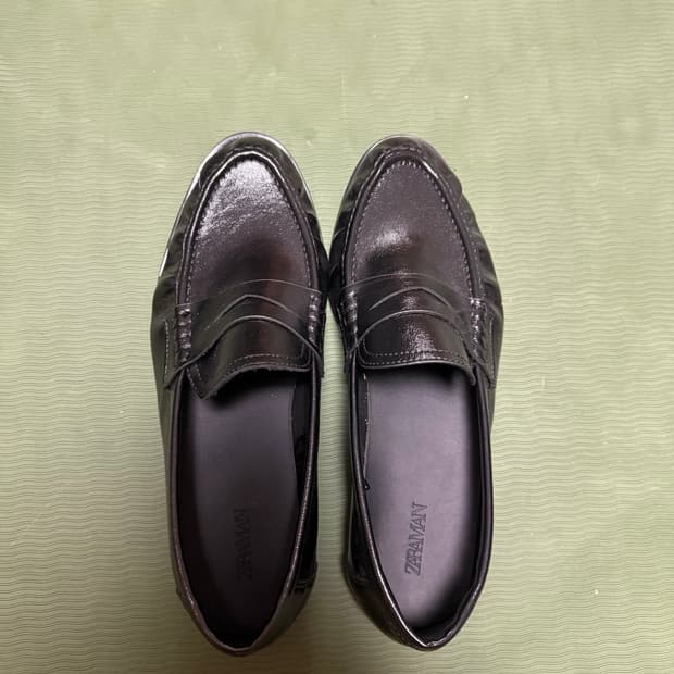 더로우맛 ZARA 로퍼 41 새상품