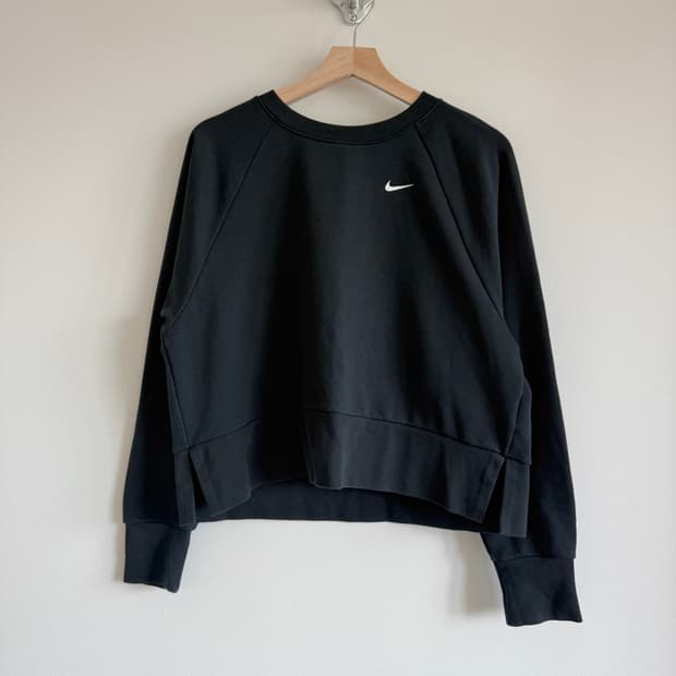 나이키(NIKE) 드라이핏 스웻 셔츠