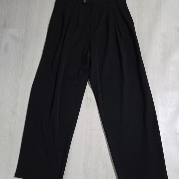 (착샷) 주앙옴므 와이드 플리츠 트라우저 슬랙스